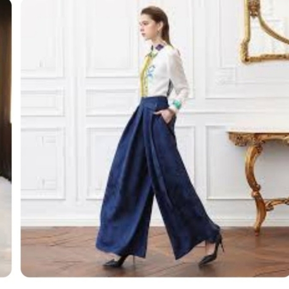 Fleur Du Mal Velvet Midnight Blue Wide Leg Trousers. Size 4